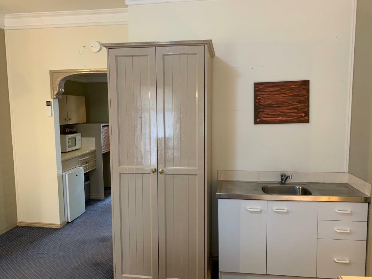 Heritage Motor Inn Goulburn Eksteriør billede